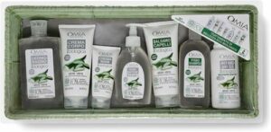 Cestino trattamento completo all'aloe vera di Omnia